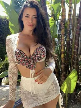 Female Escorts in dhaula-kuan